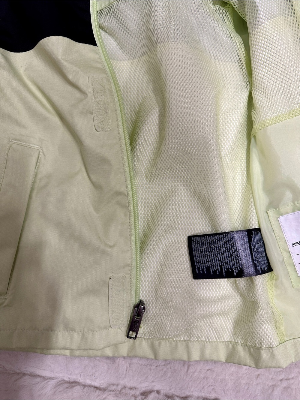 The North Face Kids Two-Tone Hooded Raincoat - Light Green & Black - Picture 6 of 7